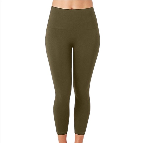 Spanx Look At Me Now Olive Green Crop Leggings Size 1X - Picture 2 of 8